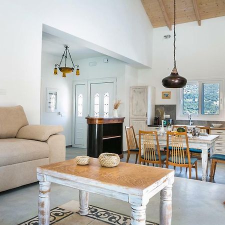 Villa Pilali Loukata  Eksteriør billede